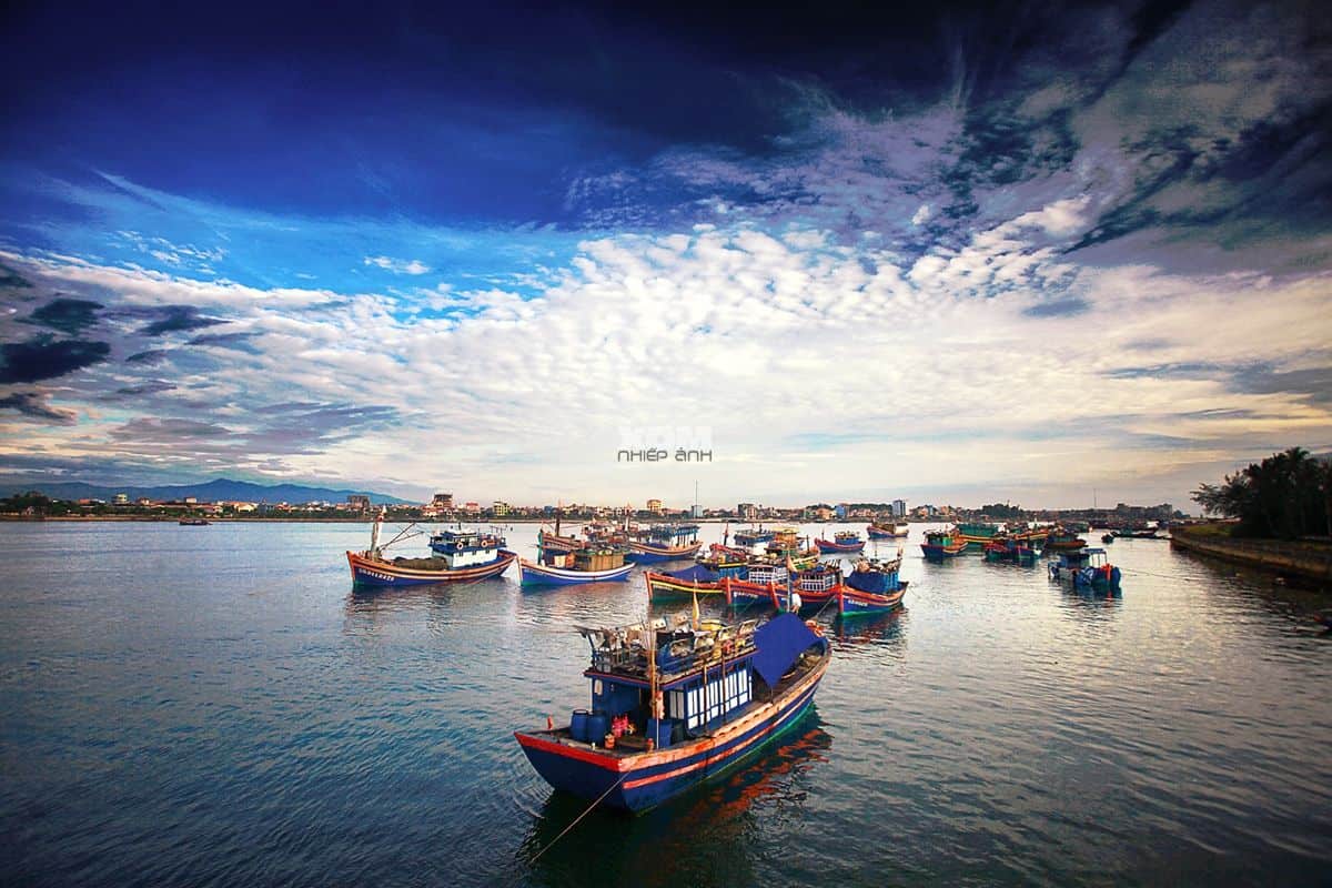 TOUR ĐỘNG THIÊN ĐƯỜNG - BIỂN NHẬT LỆ - NGÃ BA ĐỒNG LỘC