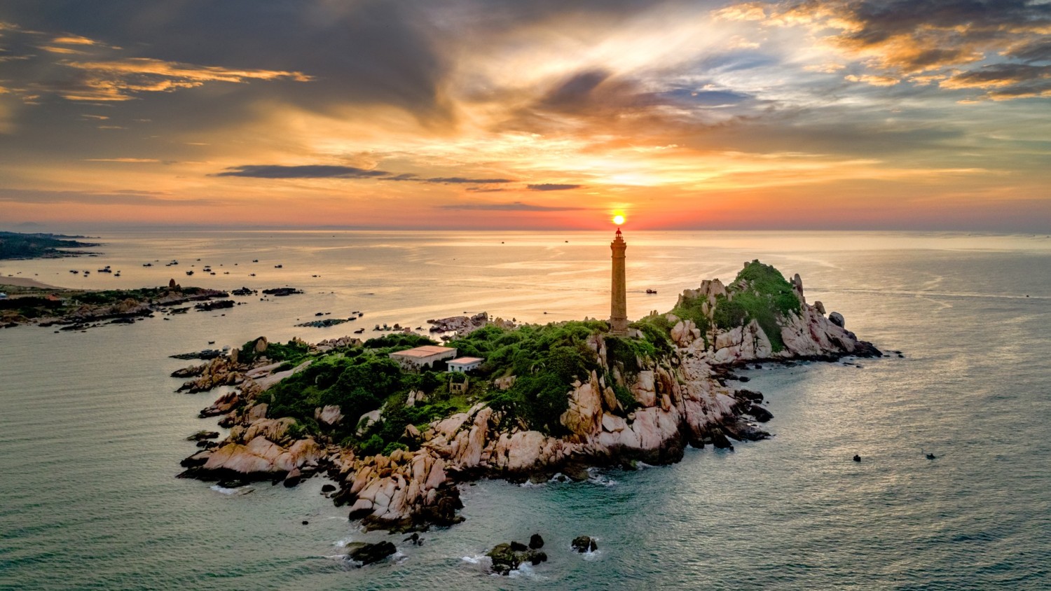 HÀ NỘI – HỒ CHÍ MINH – MŨI NÉ – VŨNG TÀU