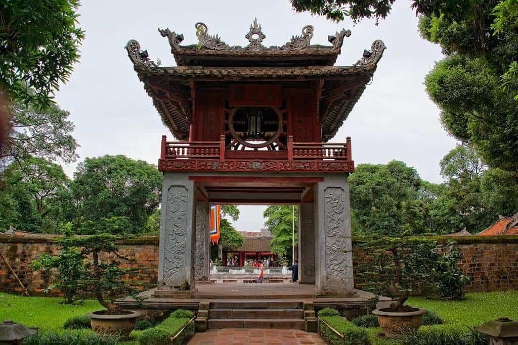 KHÁM PHÁ THỦ ĐÔ HÀ NỘI