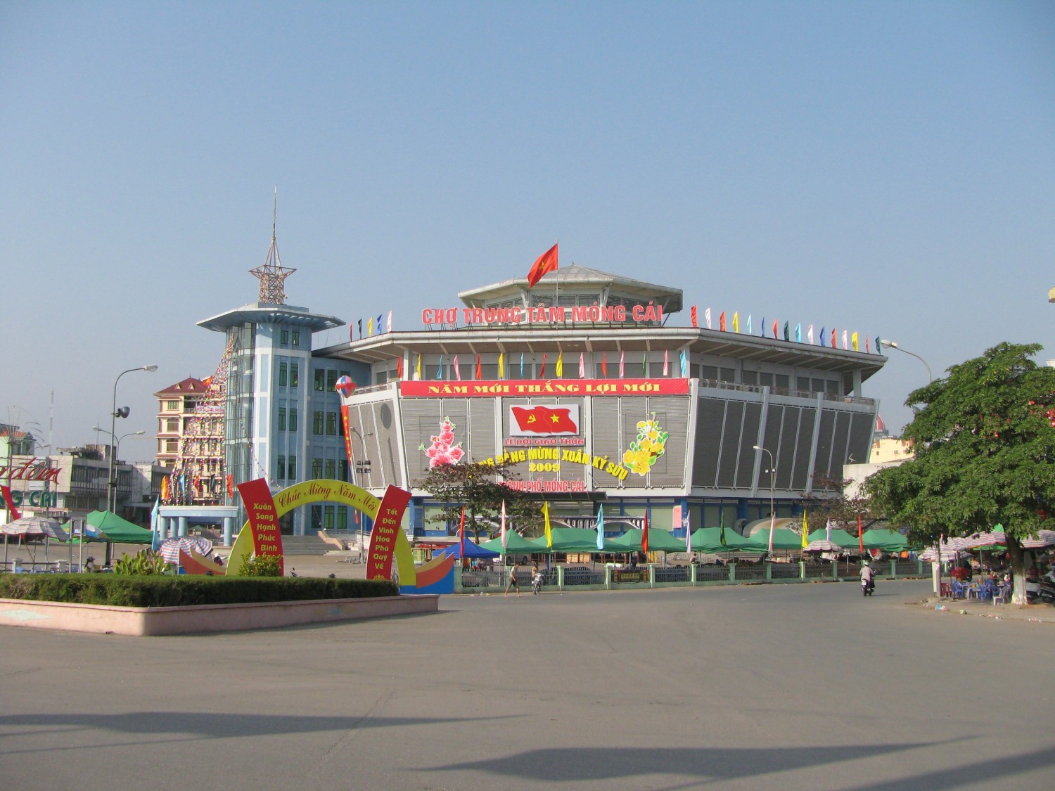 HÀ NỘI – BIỂN TRÀ CỔ  – MÓNG CÁI