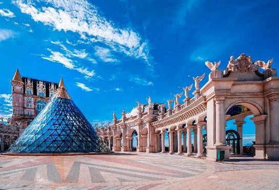 HÀ NỘI - ĐÀ NẴNG – BÀ NÀ – (HỘI AN) - HUẾ -  ĐỘNG PHONG NHA/THIÊN ĐƯỜNG