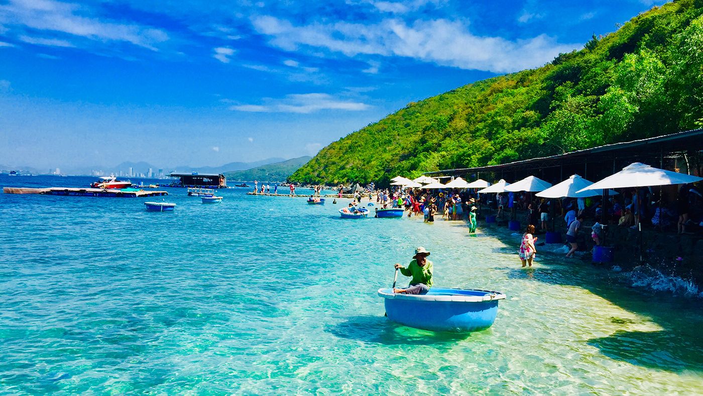 HÀ NỘI – NHA TRANG - VINWONDER/ CHÙA LONG SƠN – NHÀ THỜ - KDL BÃI TRANH – KDL CON SẼ TRE – NHÀ YẾN NHA TRANG – THÁP